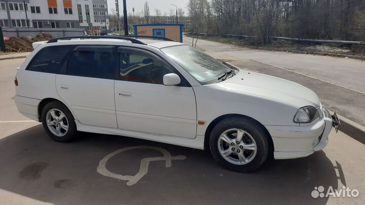 Toyota Caldina 2.0 AT, 1998, 225 000 км