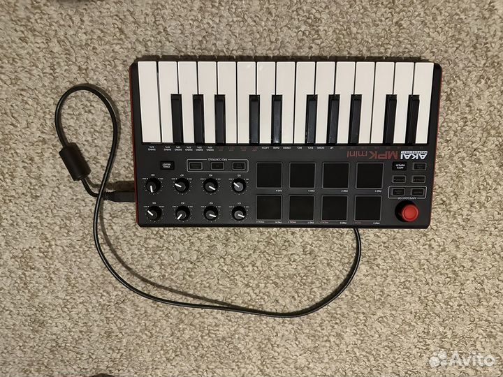 Akai MPK mini