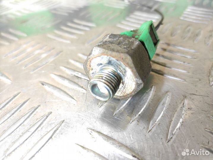 Датчик детонации Daihatsu Atrai 7