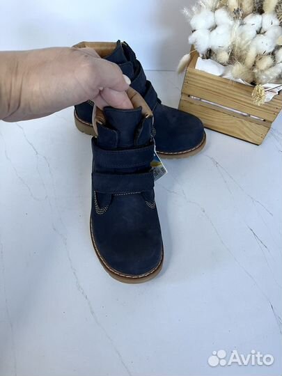 Новые демисезонные ботинки djoy нат.кожа р.29