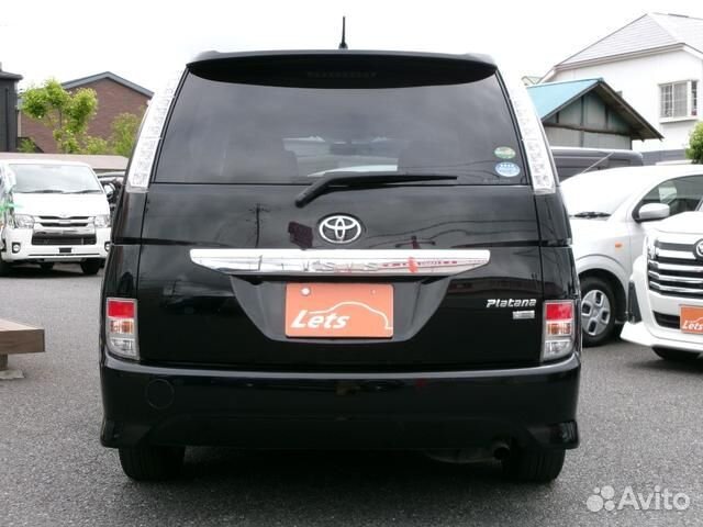 Toyota Isis 1.8 CVT, 2015, 41 000 км