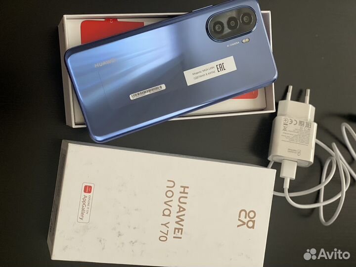 HUAWEI nova Y70, 4/64 ГБ