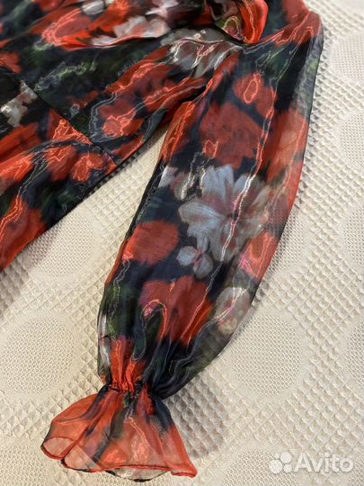 Платье органза на подкладе