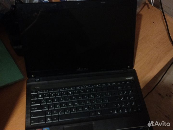 Ноутбук asus