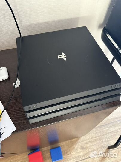 Sony playstation 4 PS4 pro
