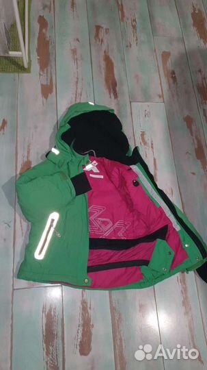 Горнолыжная куртка и брюки детская