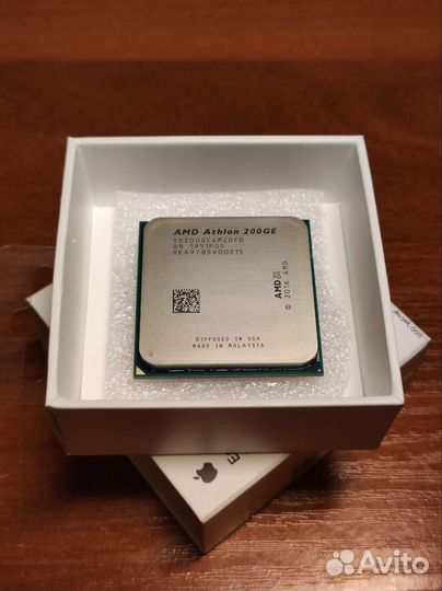Процессор AMD Athlon 200GE AM4 + кулер Wraith RGB