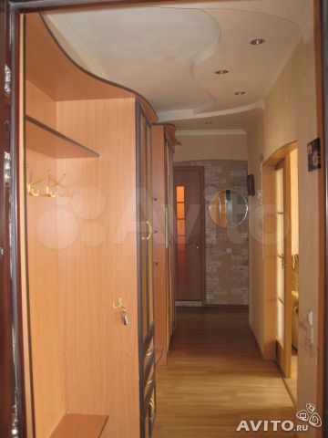 3-к. квартира, 64 м², 3/9 эт.