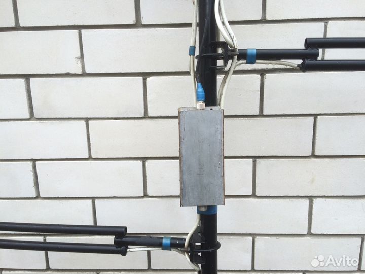 Антенна дуплексная, диапазон 240-400 мгц