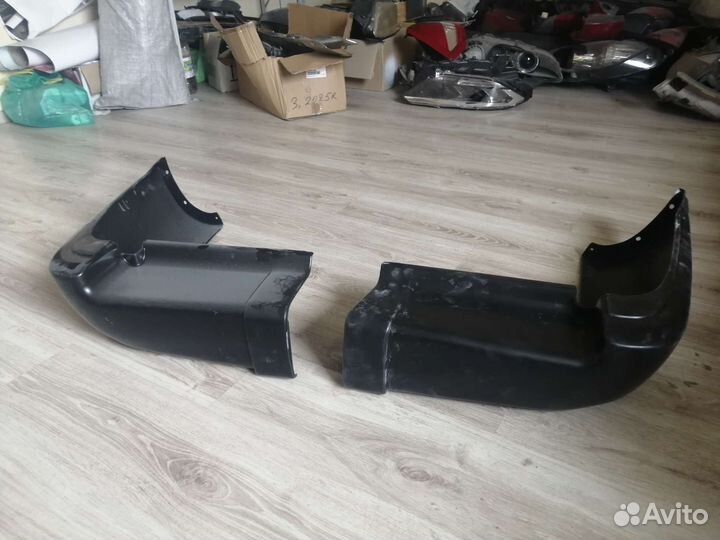 Клыки на задний бампер на Тойоту Ланд Крузер 80