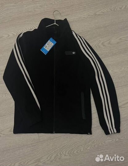 Спортивный костюм adidas флисовый