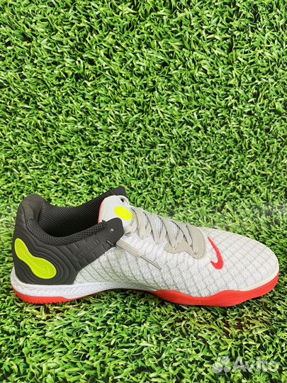 Футзалки Nike react gato