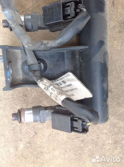 Рампа топливная Пежо 1,6 NFR