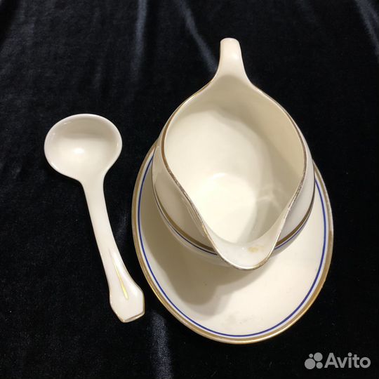 Соусник с ложкой. Бавария