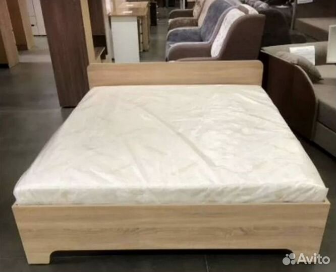 Кровать Виктор с матрасом