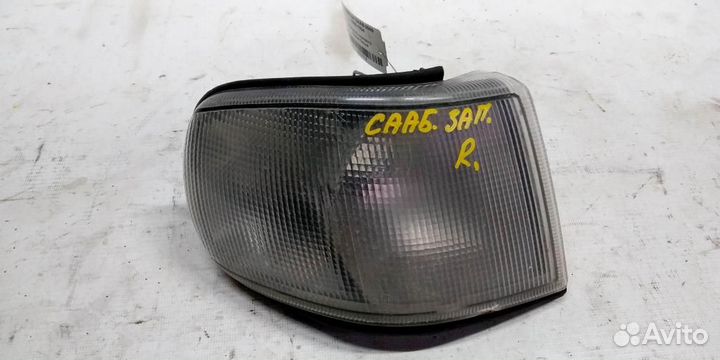 Указатель поворота правый белый saab 9000