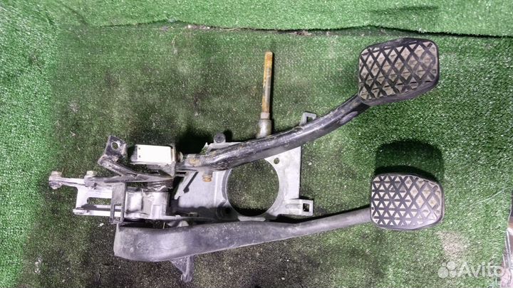 Педальный узел BMW 5 (E39)