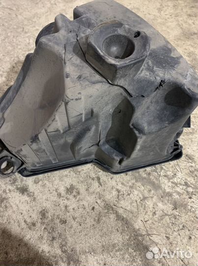 Корпус воздушного фильтраBmw e90