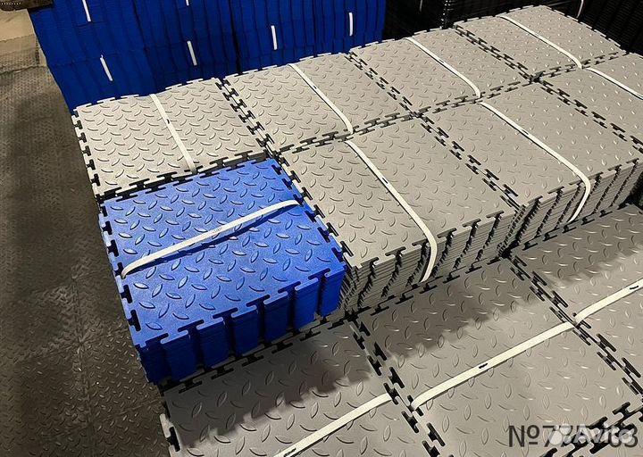 Модульная плитка пвх для магазина