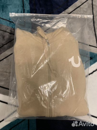 Толстовка на молнии женская