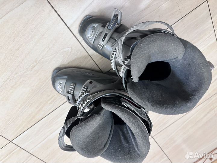 Горнолыжные ботинки