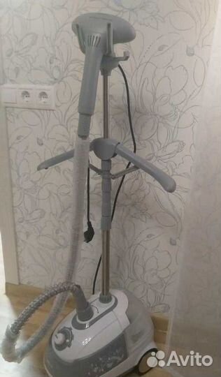 Отпариватель для одежды вертикальный 1800Вт новый