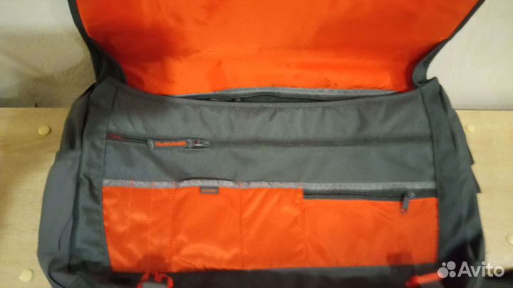 Dakine Messenger 23L