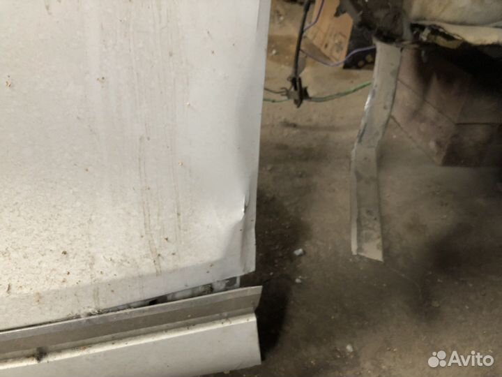 Дверь передняя левая на volkswagen touaregNF