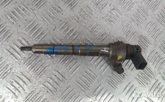 Форсунка дизельная audi A4 B8 (DEA33AL04)