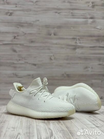 Кроссовки Adidas Yeezy Boost 350