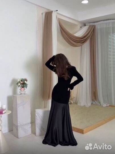 Вечернее платье