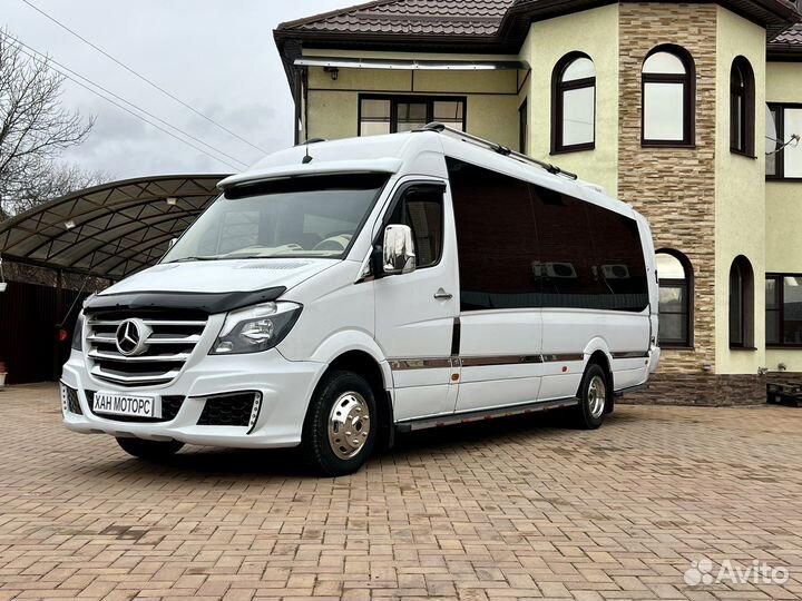 Аренда автобусов микроавтобусов 20-35-50-70 мест