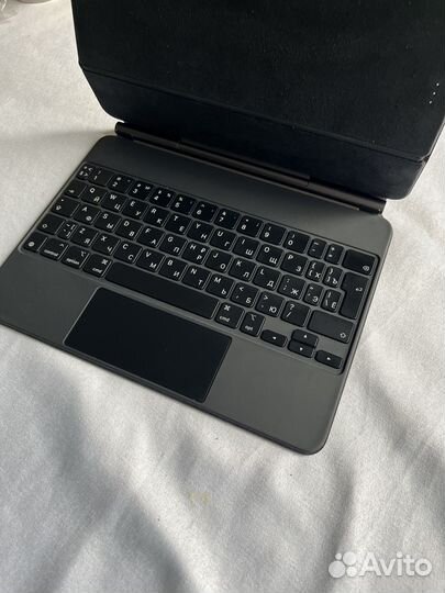 Apple magic keyboard для iPad pro 11