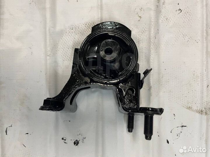 Подушка двигателя (49100км) Toyota RAV4 2013-2018г