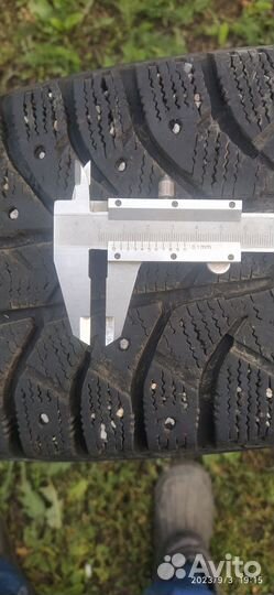 Bridgestone Ice Cruiser 7000 215/70 R16 100T