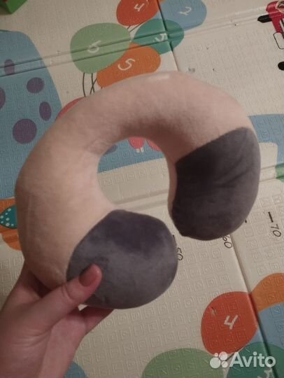 Подушка на шею