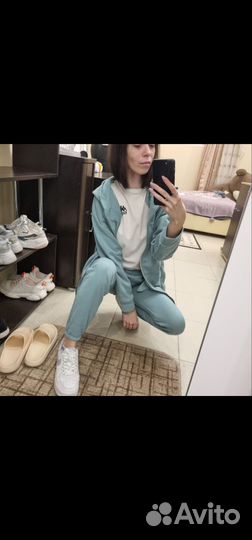 Спортивный костюм женский и кофта