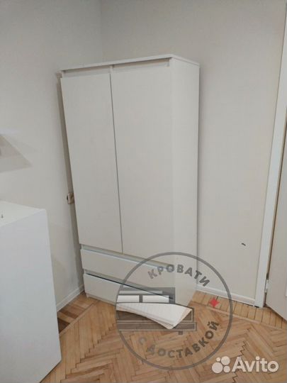 Шкаф распашной