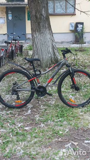 Спортивный велосипед stels