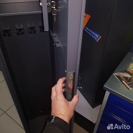 Сейф оружейный Aiko Чирок 1328