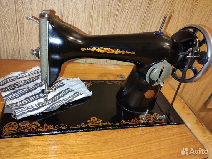 Швейная машинка Подольск