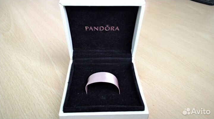 Коробка украшений Pandora 7х7х4 см