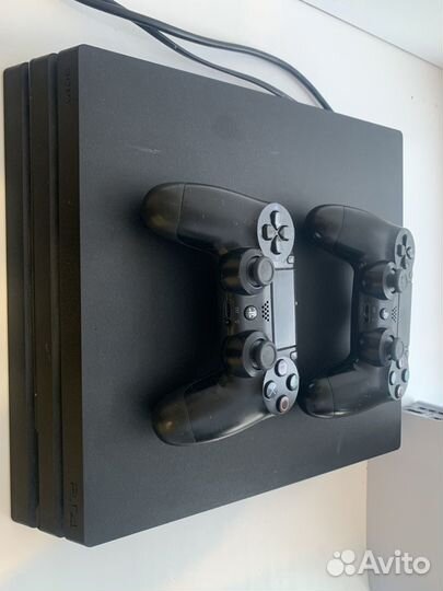 Sony playstation 4 pro 1tb 2 геймпада