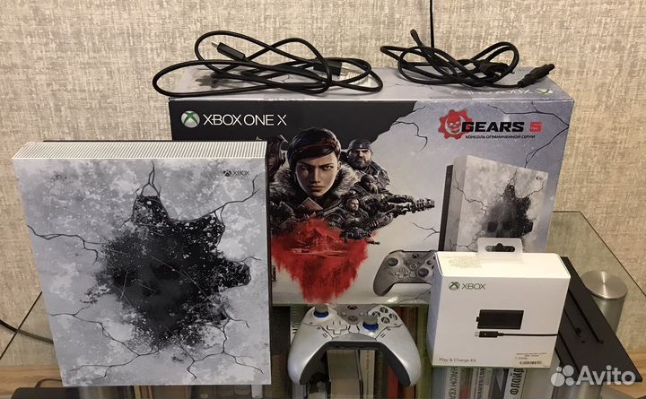 Xbox one X 1Tb Gears 5 Limited edition