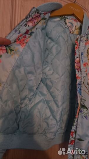 Куртка для девочки 122р
