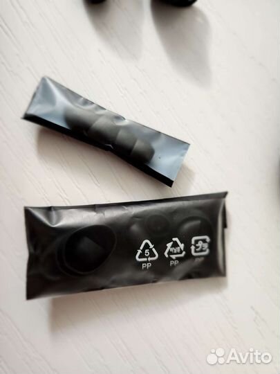 Беспроводные наушники samsung Gear iconx