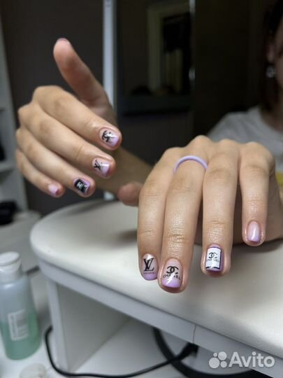 Маникюр