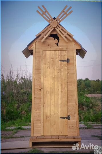 Уличный туалет с установкой