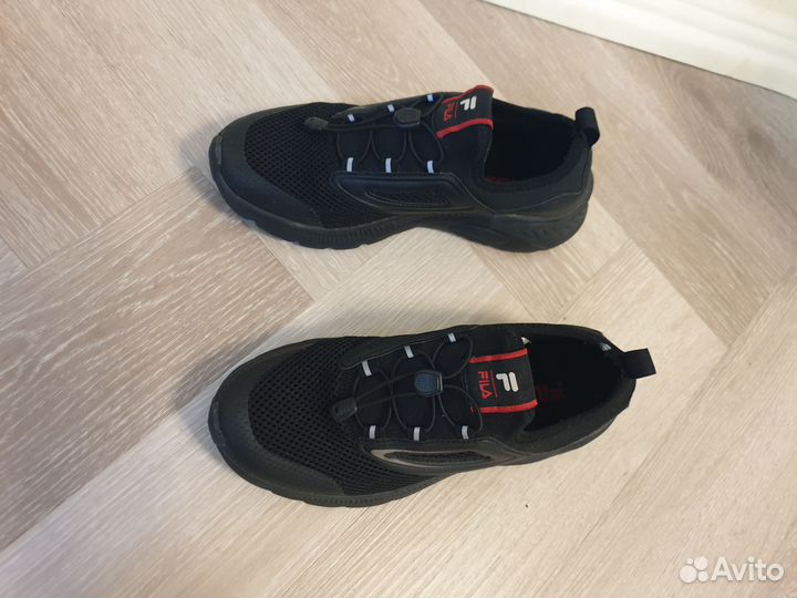 Кроссовки мужские fila 39