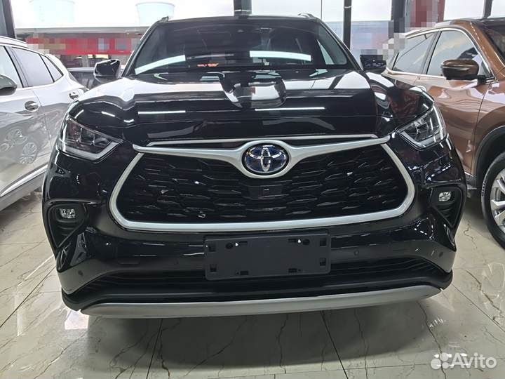 Toyota Highlander 2.5 CVT, 2022, 57 211 км